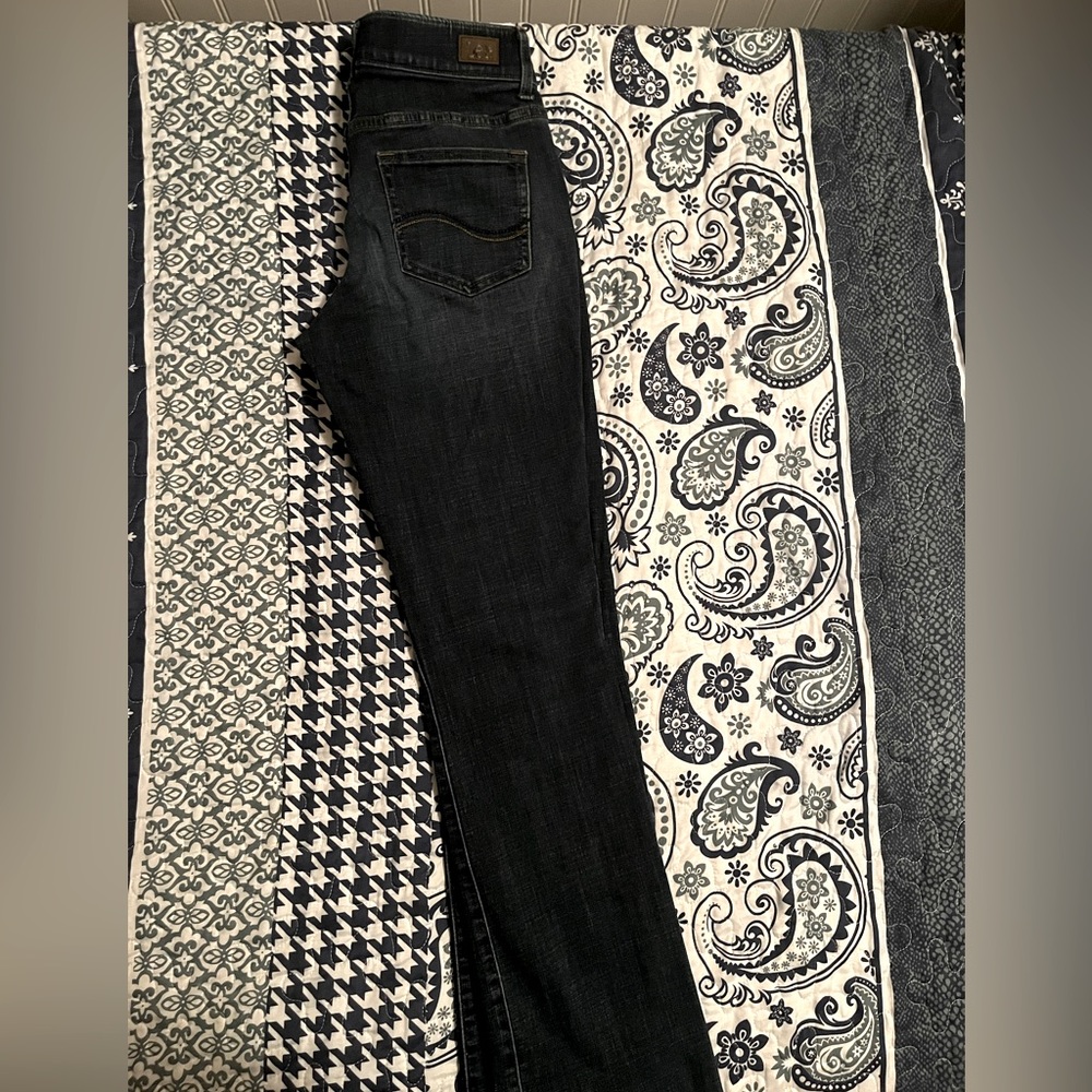 Lee Regular Bootcut jeans. Flex Motion
